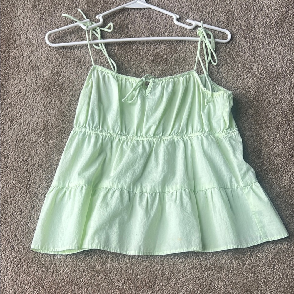 Light Green Sleeveless Flowy Top